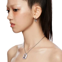 ElectricGirl / Square Gem Photo Frame Necklace