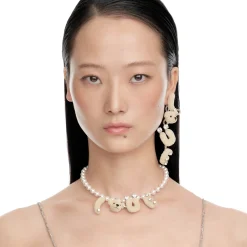 Paradise / LOVE Bear Pearl Necklace