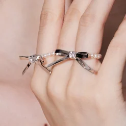 Ripple / Metal Bowknot Pearl Soft Ring