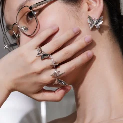 Ripple / V Butterfly Ring Set