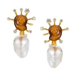Tasty / Sun Conch Pearl Earring